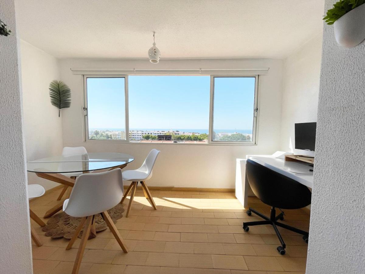 Panoramic Seaview - 2 Bedroom, Main Ave, 15 Min Walk Beach, Workspace Albufeira Eksteriør bilde